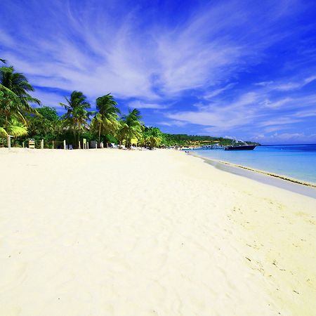 Hotel Posada Seremein Roatan West Bay Bagian luar foto