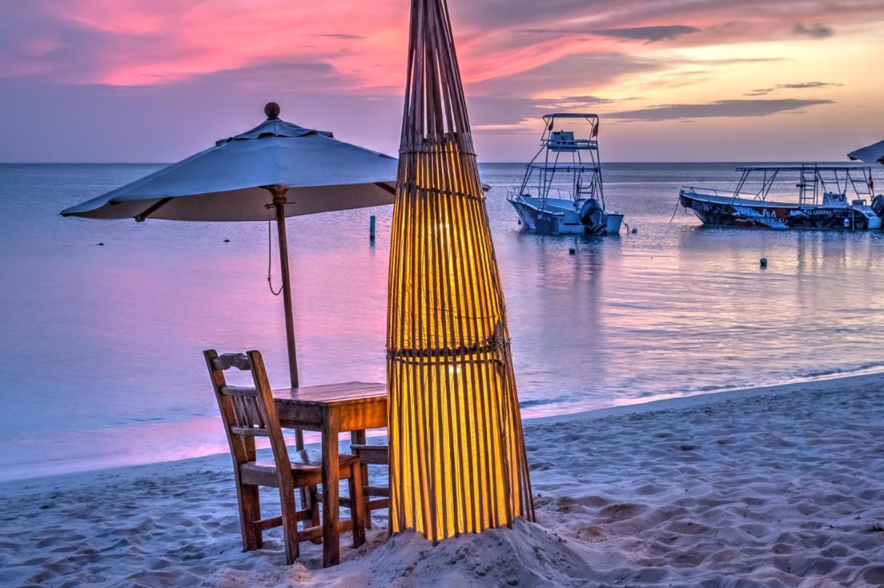 Hotel Posada Seremein Roatan West Bay Bagian luar foto